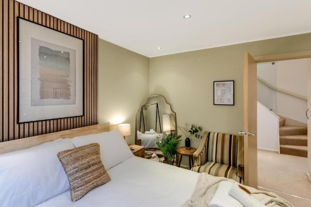 Apartment In Area In The Towers Elite Flat Wt Views Of The Cathedral
